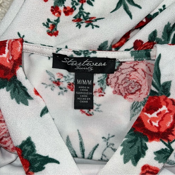 Streetwear Society Dress Women's Medium White Red Floral Retro Pin-Up A-Line - Picture 6 of 7